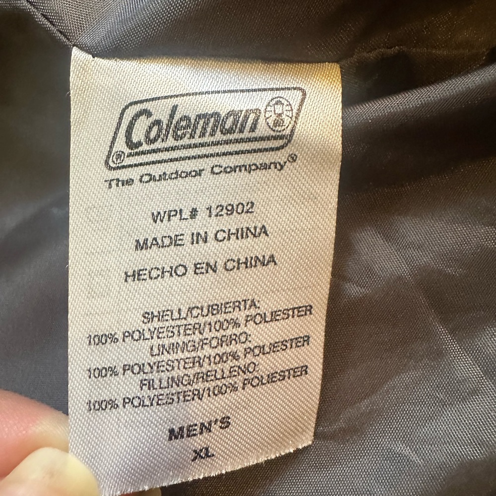 Coleman Gray and Black Puffer Vest, XL - Picture 5 of 9